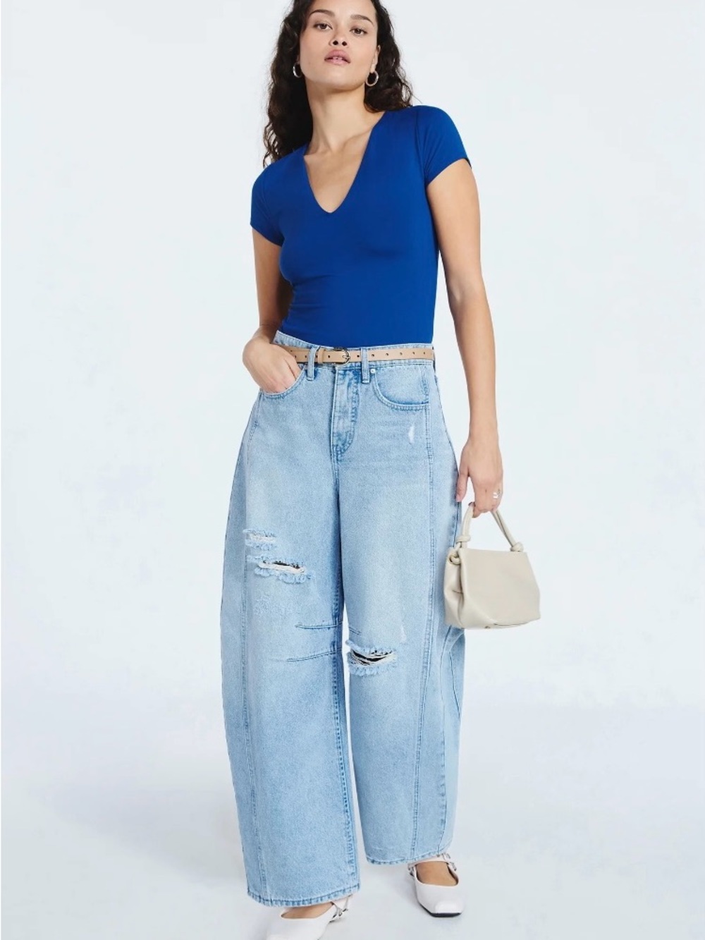 NWT Scoop high rise Light Wash Distressed Ankle Barrel Jeans - Light Blue
